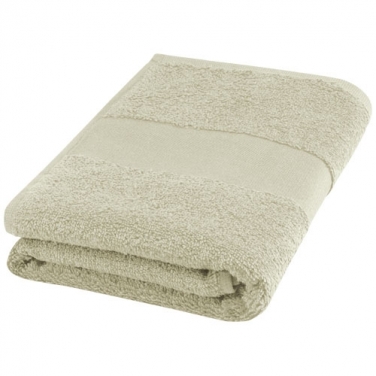 Charlotte bawełniany ręcznik kąpielowy o gramaturze 450 g/m² i wymiarach 50 x 100 cm
